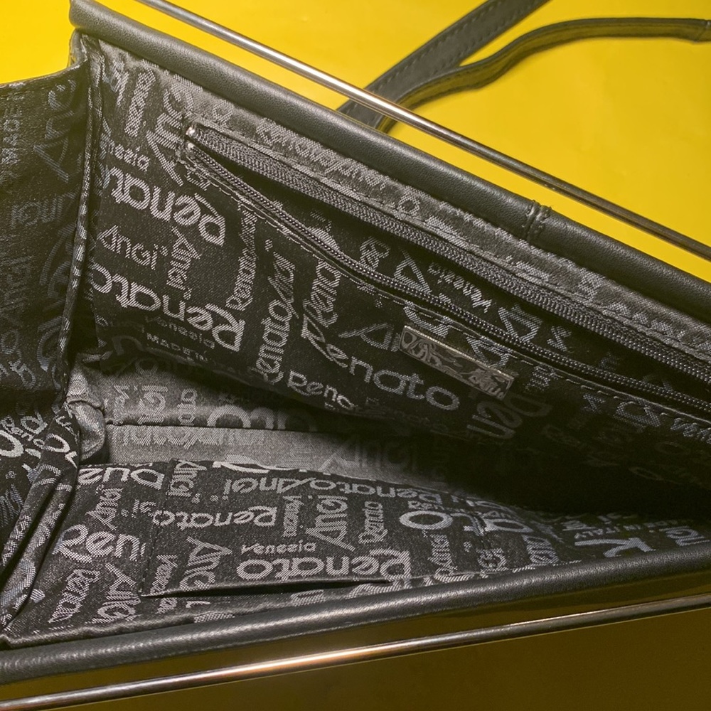 🟠 Renato Angi 🟠 ‘Vanesia’ black lambskin leather cross body bag/clutch - Picture 7 of 9